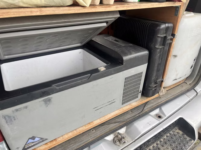 4x4 Overlander van - Mitsubishi Delica Space Gear, 1997