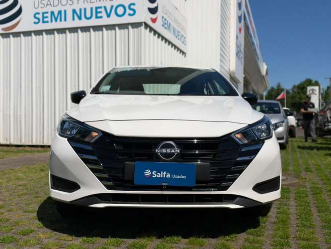 Nissan Versa 1.6 SENSE 4X2 MT 4P 2025 - Imagen 2