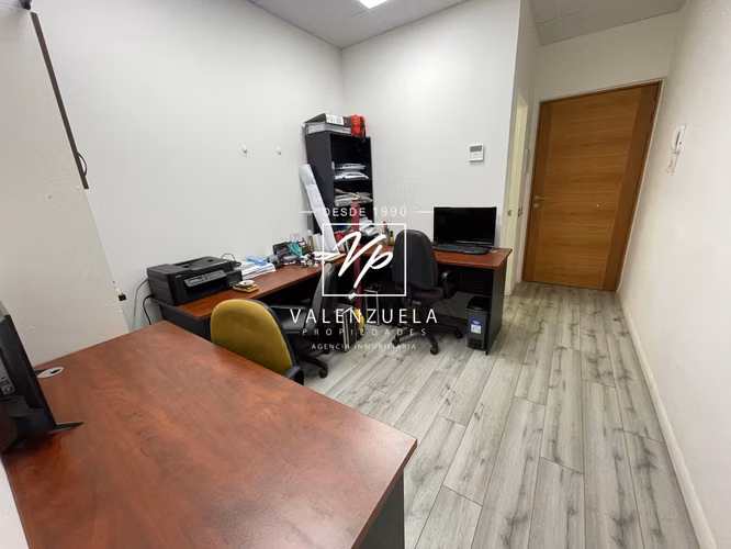 Moderno espacio de trabajo en Edificio Vanguardia - Imagen 3
