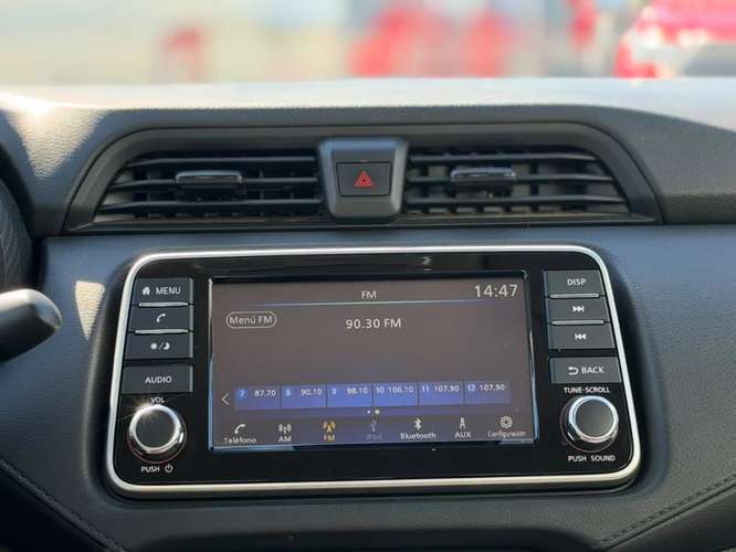 Nissan Versa 1.6 SENSE 4X2 MT 4P 2025 - Imagen 13
