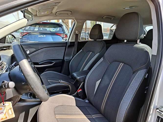 KIA K3 2024 - Imagen 9