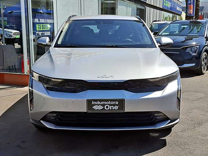 KIA K3 2024 - Imagen 2