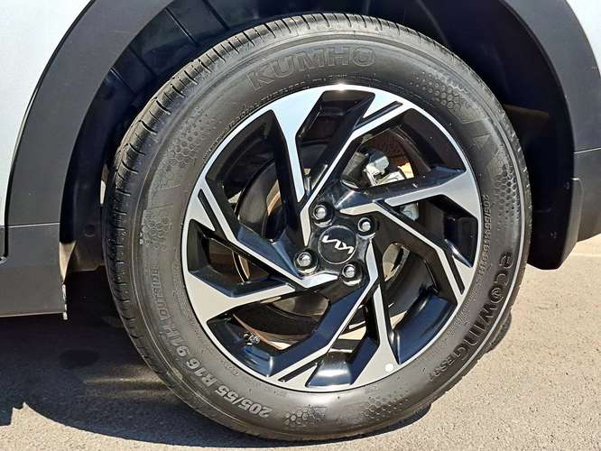 KIA K3 2024 - Imagen 4