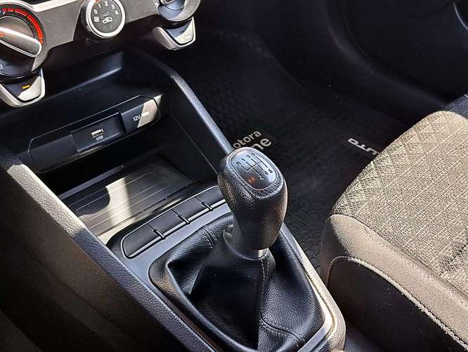 KIA RIO 5 2022 - Imagen 16