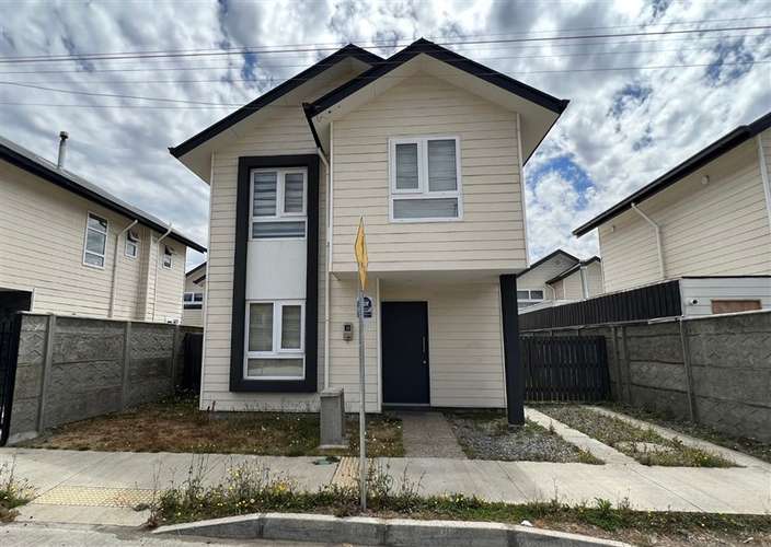 Casa en arriendo en Villa Los Fundadores de Pitrufquén