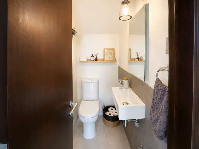 ARRIENDO ESPECTACULAR CASA PIEDRA ROJA 3D, 3B + SERVICIO + BODEGA - Imagen 3