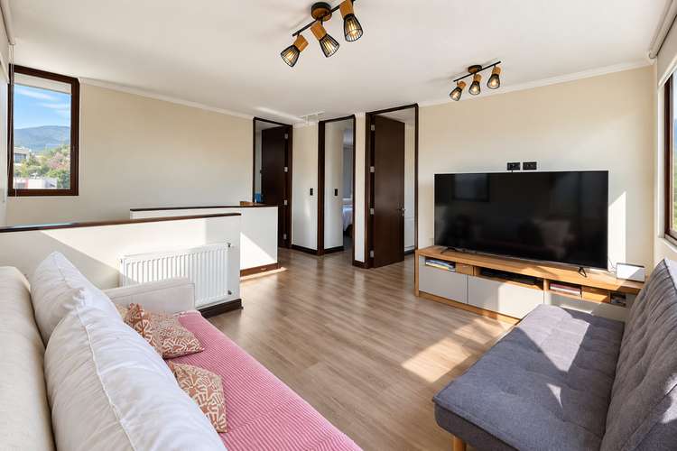 ARRIENDO ESPECTACULAR CASA PIEDRA ROJA 3D, 3B + SERVICIO + BODEGA - Imagen 9