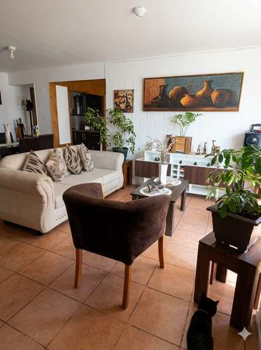 CERCANO A COLEGIO NAHUELCURA Y SAN ALBERTO, JARDÍN INFANTIL MONTESSORI CUMELÉN, CENTRO DE SALUD Y MÁS.