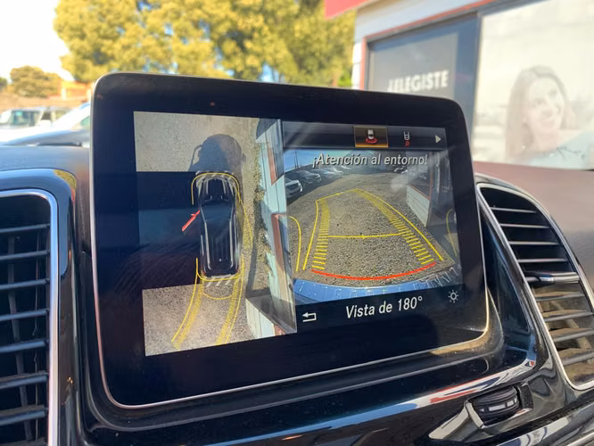 MERCEDES BENZ GLE 350 D 2018 - Imagen 12