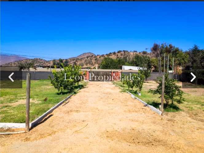 vendo parcela con piscina