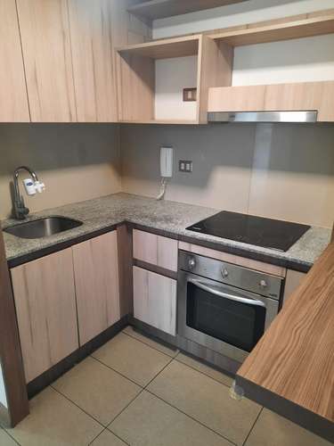 Arriendo 2d+1b+ estac y bod Metro Matta
