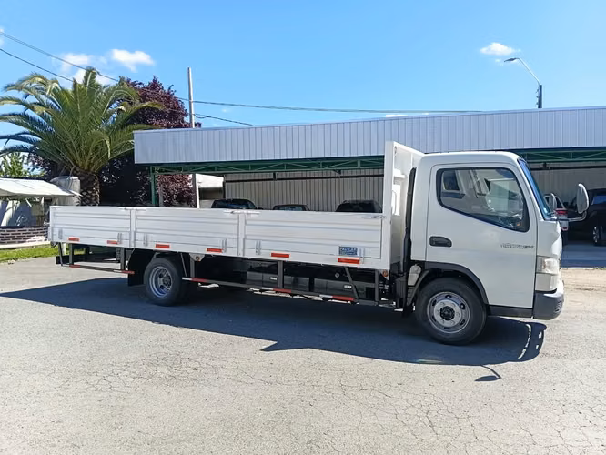 Camion Mitsubishi, 2020 - Imagen 2