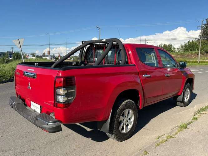 MITSUBISHI L200 2023 - Imagen 5