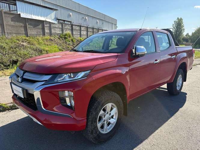 MITSUBISHI L200 2023