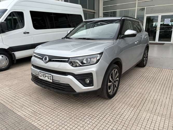 SSANGYONG TIVOLI 1.6 LIMITED AT