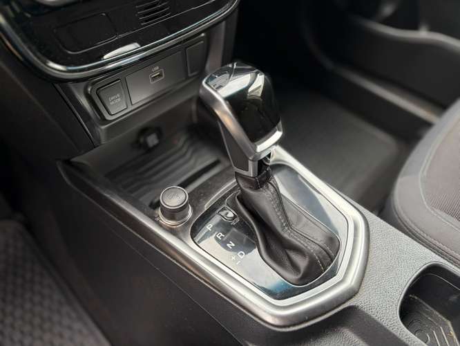 SSANGYONG TIVOLI 1.6 LIMITED AT - Imagen 10