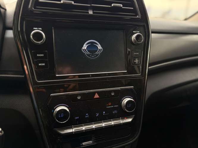 SSANGYONG TIVOLI 1.6 LIMITED AT - Imagen 12