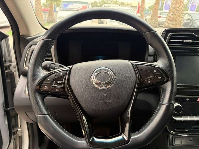 SSANGYONG TIVOLI 1.6 LIMITED AT - Imagen 8