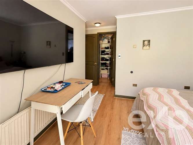 Venta Casa 5 Dormitorios ( 3 en suites ) 395 m2 - Imagen 12