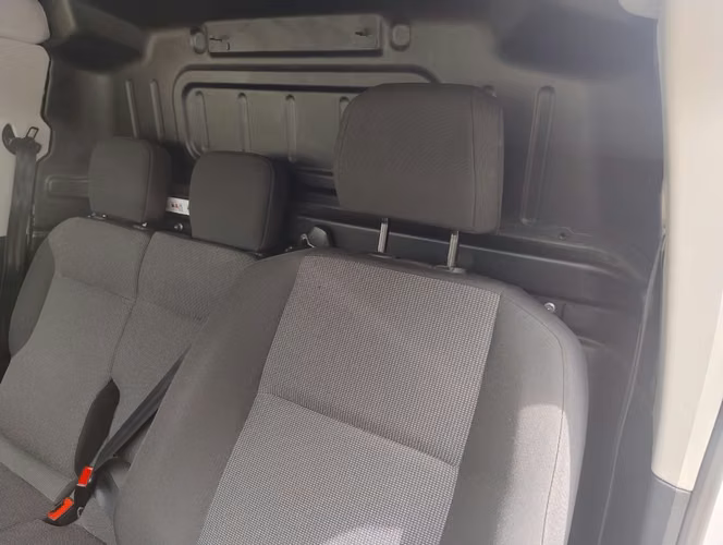 Opel Combo 2024 1.5 Diésel 78.000 km – AÚN HOMOLOGADA – Ideal Trabajo