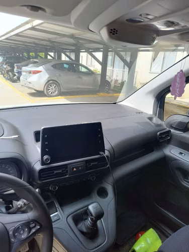 Opel Combo 2024 1.5 Diésel 78.000 km – AÚN HOMOLOGADA – Ideal Trabajo
