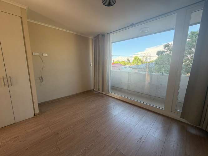 ARRIENDO DEPARTAMENTO CON PATIO EN EDIFICIO CENTRO I - Imagen 3