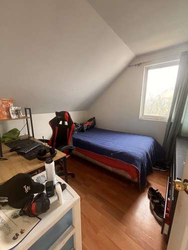 VENTA EXCELENTE CASA 5 DORMITORIOS, QUINCHO, LA FLORIDA - Imagen 22