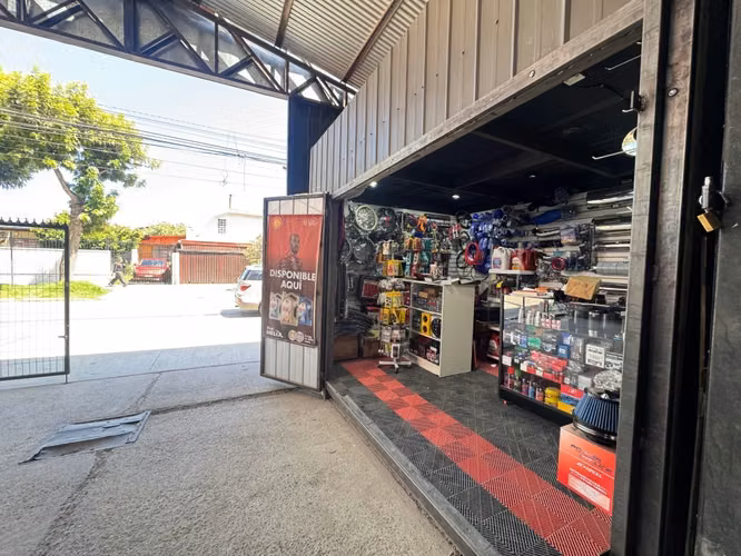 Arriendo de Galpon Comercial en Centro de Quilpue