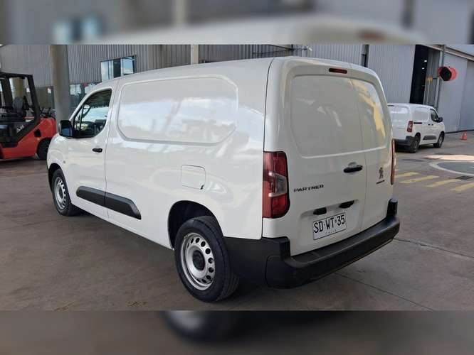 PEUGEOT PARTNER 2022 - Imagen 8