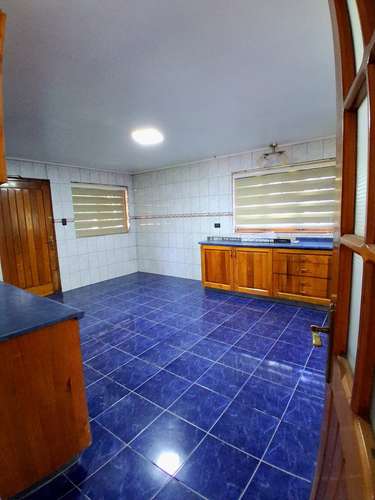 Por apuro, bajo la tasación: parcela 1,8 ha con casa, piscina y nogales, Buin