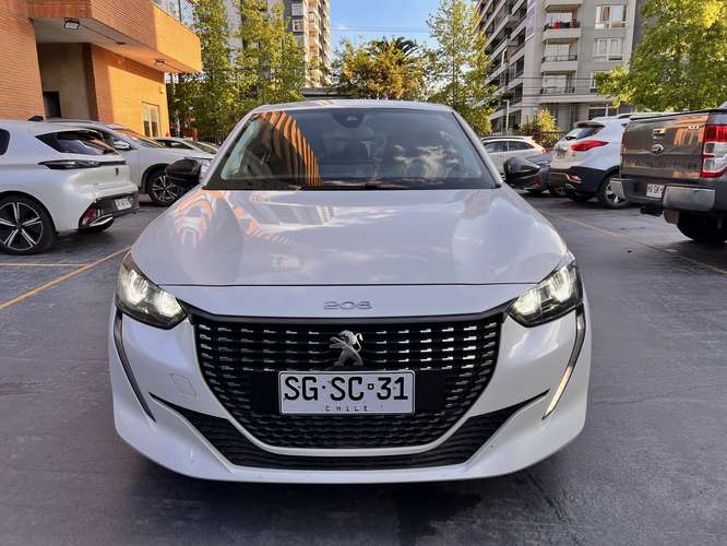 Peugeot 208 Automatico Frances, Version 1.2 Turbo 130 HP