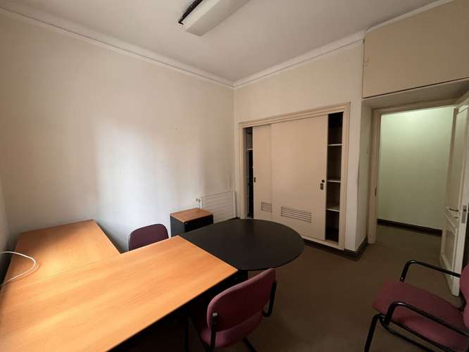 Oficina 93 m2 útiles, 3 privados, Estac. y bodega, Providencia - Imagen 9