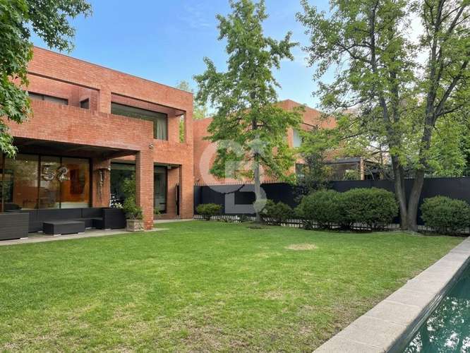 Arriendo Casa Manquehue Oriente Los Trapenses Lo Barnechea.