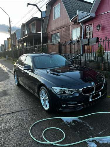 SE VENDE BMW 318i SPORT 