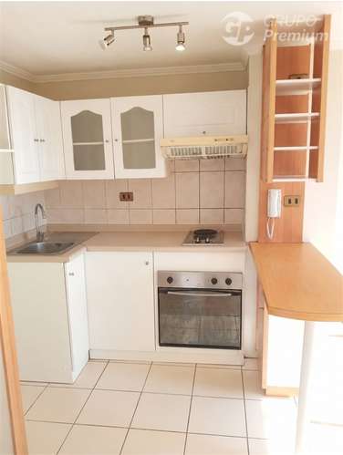 ARRIENDO DEPTO 1D+1B/ SANTA LUCÍA - Imagen 3