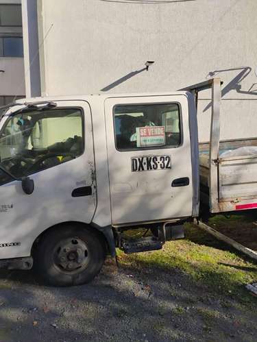 Hino Serie 300 XZU 6.5