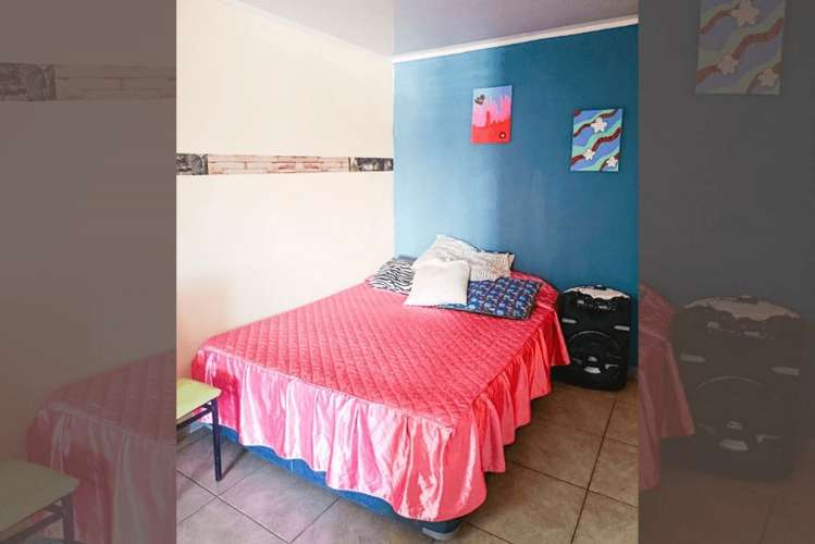 Parcela 5.300 m² con casa de 4 dormitorios – La Tirana