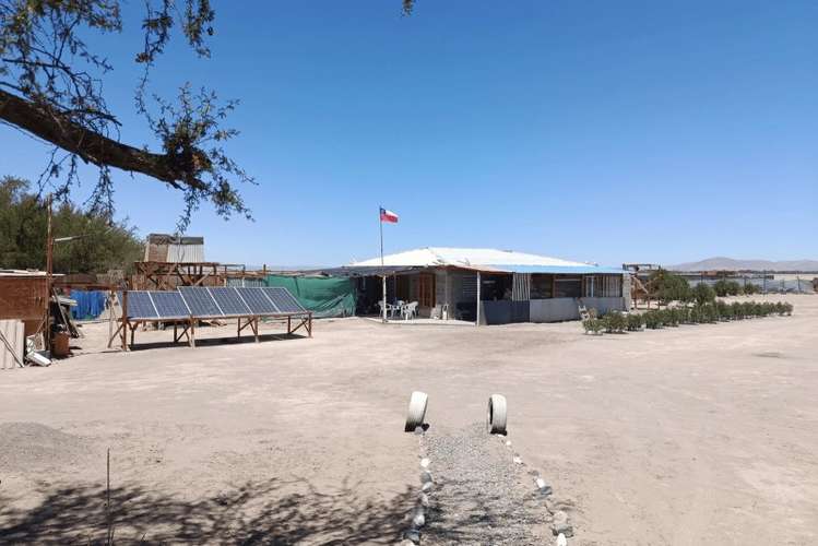 Parcela 5.300 m² con casa de 4 dormitorios – La Tirana
