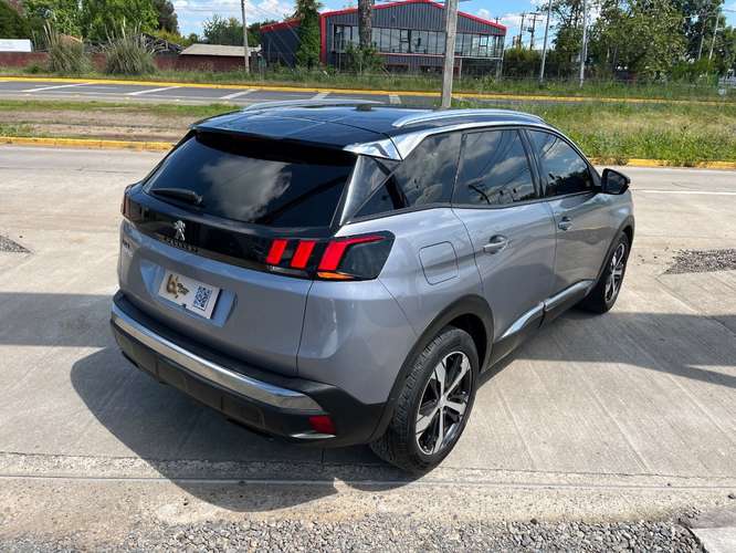 PEUGEOT 3008 ALLURE BLUE HDI 1.6 AT 2018 - Imagen 4