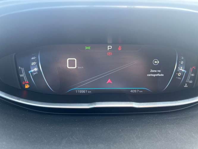 PEUGEOT 3008 ALLURE BLUE HDI 1.6 AT 2018 - Imagen 16