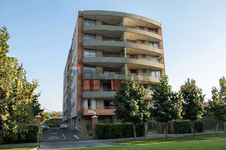 Lindo departamento con vista a la cordillera - Imagen 1