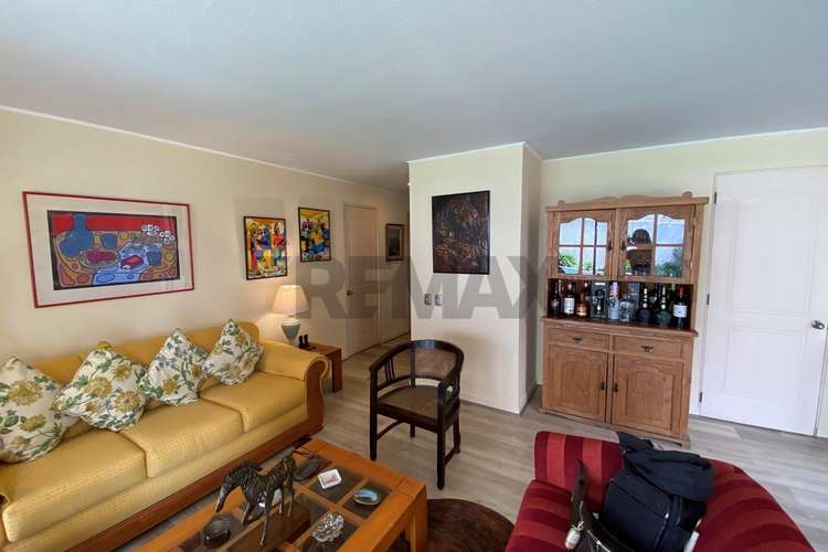 Venta casa en exclusivo condominio peñalolén