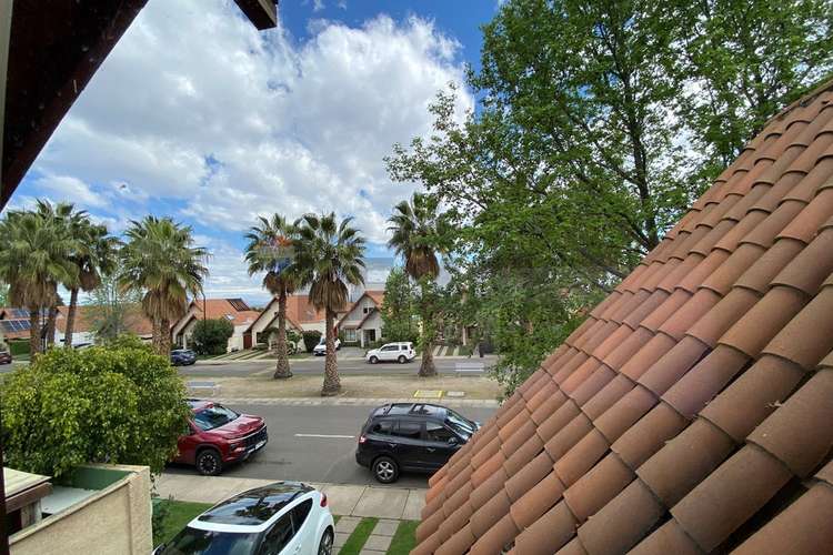 Venta casa en exclusivo condominio peñalolén