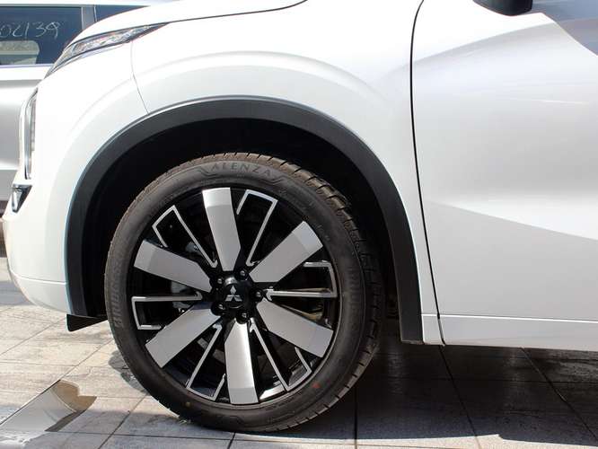 MITSUBISHI OUTLANDER 2.5 GLS LIMITED 4X4 AT 2026