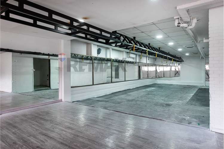 Venta local las condes