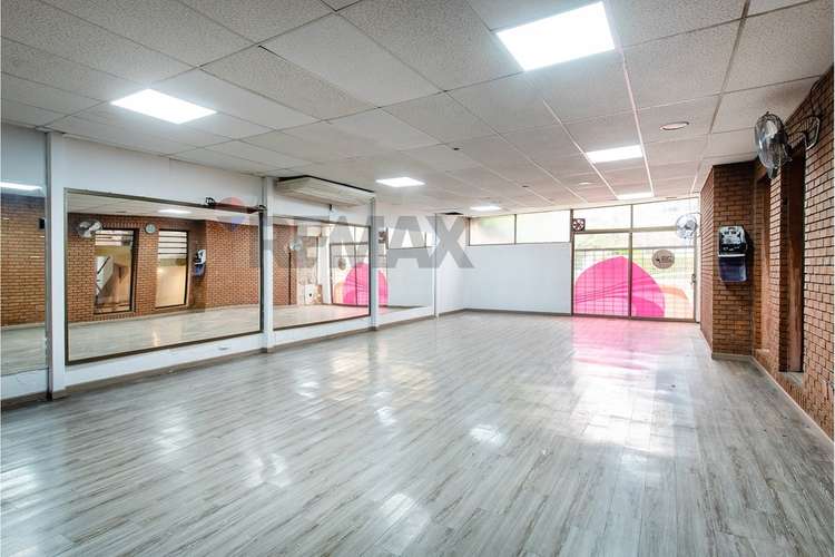Venta local las condes