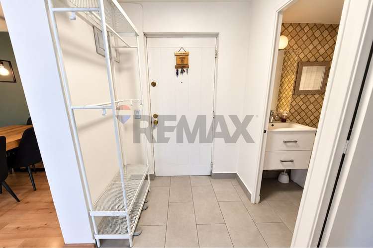 Arriendo depto amoblado 4d+3b con estacionamiento - Imagen 2