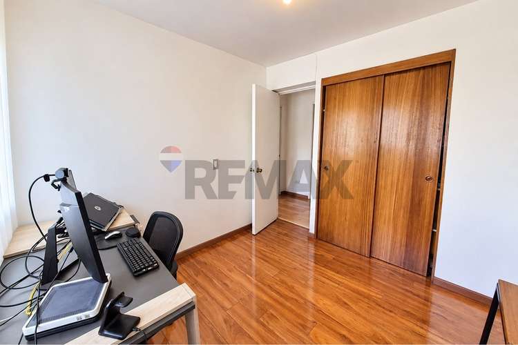 Arriendo depto amoblado 4d+3b con estacionamiento - Imagen 19