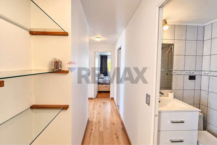 Arriendo depto amoblado 4d+3b con estacionamiento - Imagen 12