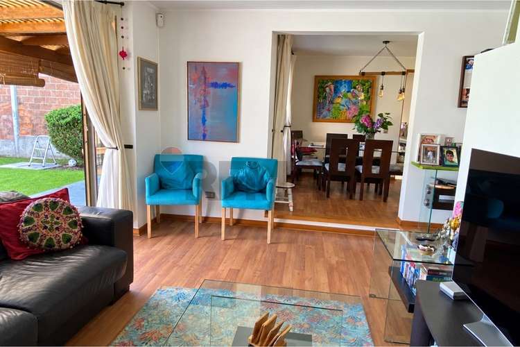 Casa en venta con piscina y quincho, las pircas. - Imagen 5